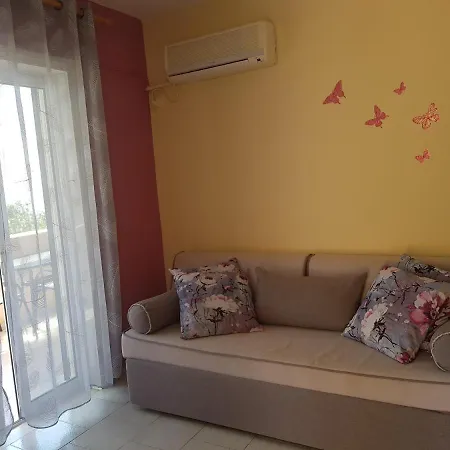 Lejlighed Glyfada Comfortable 155-158 *